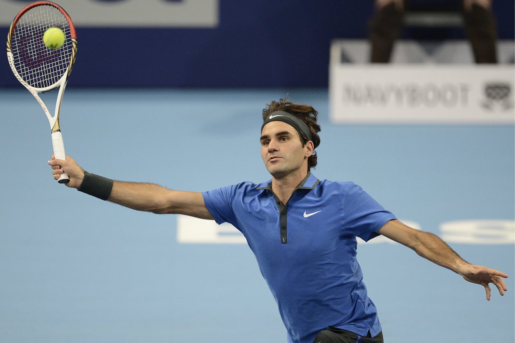 Federer a eu beaucoup de peine à retourner le coup droit imparable de Belluci.