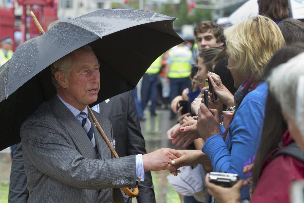 Britain's Prince Charles greets well-wishers in Queen Street in Auckland, New Zealand, Monday, Nov. 12, 2012. (AP Photo/SNPA, Ross Setford)  NEW ZEALAND OUT