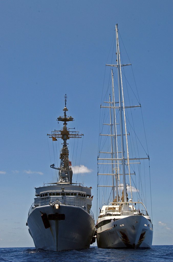 Le Ponant, à droite, avait été arraisonné le 4 avril 2008 à l'entrée du golfe d'Aden.