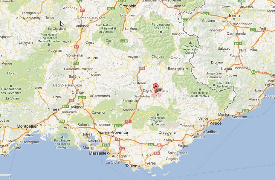 Deux pompiers français sont morts à Digne-les-Bains (France) lors d'une intervention d'un feu de cheminée.