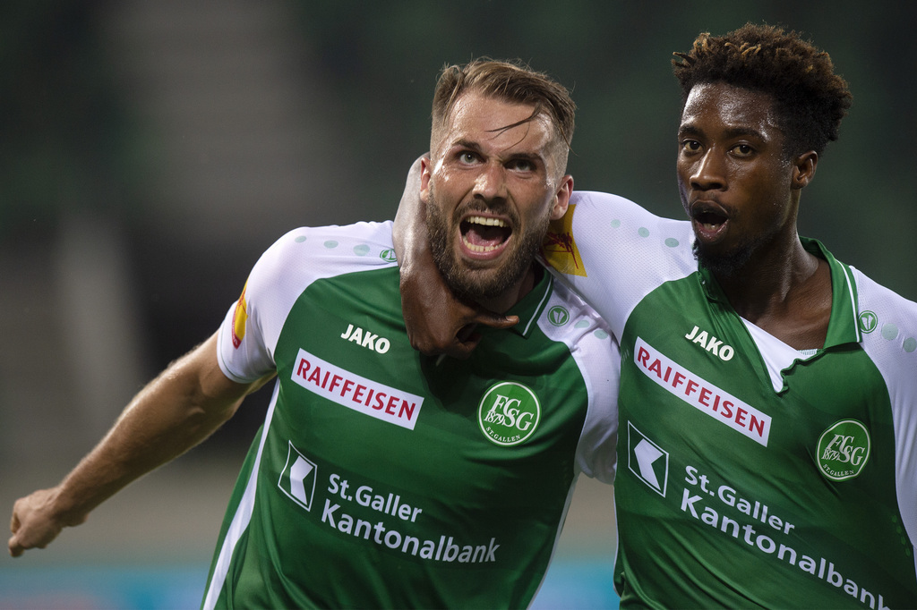 Cinq jours après leur victoire 2-1 à Bâle, les Saint-Gallois ont battu sur le même score les Norvégiens de Sarpsborg en match aller du deuxième tour préliminaire de l'Europa League. 