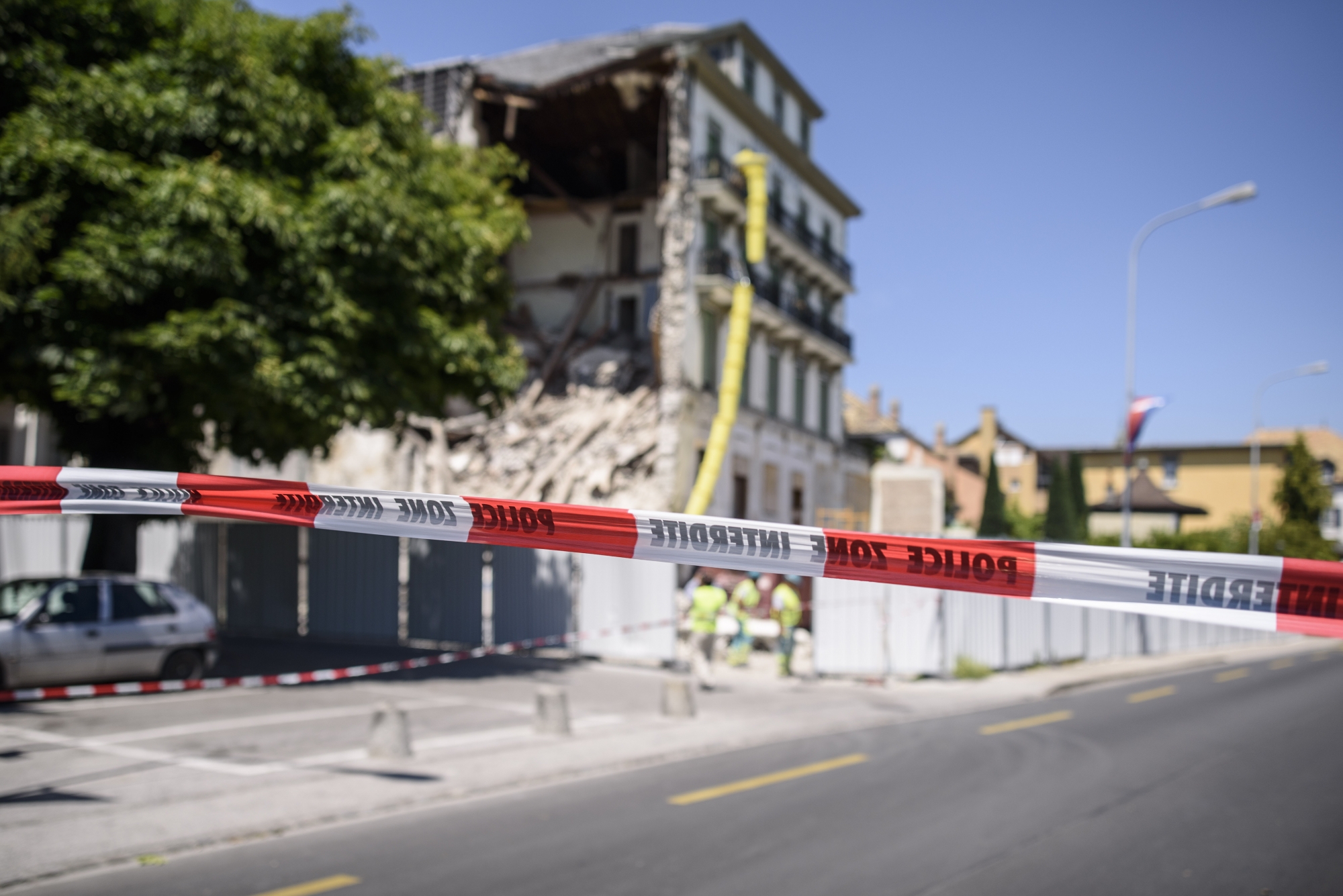 Le Canton comme la Ville l'affirment: le propriétaire avait la responsabilité de l'état du bâtiment, quelle que soit la longueur des procédures administratives.