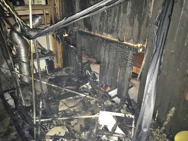 Les dégâts lors de l'incendie, lundi à Sainte-Croix.