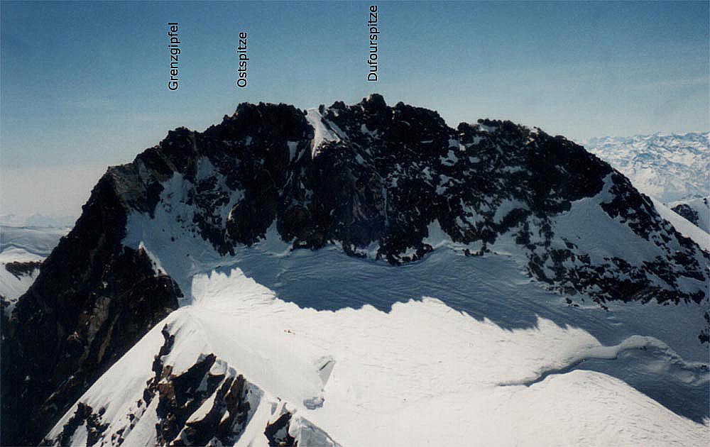 L'Ostspitze était devenu la Pointe Dunant sous l'impulsion de Didier Burkhalter. Roland Roos lui a rendu son nom.