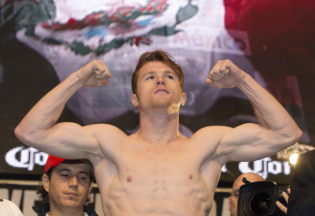 Le Mexicain Saul Alvarez, champion WBC et WBA des poids moyens, a signé un contrat record avec la plateforme de diffusion DAZN.