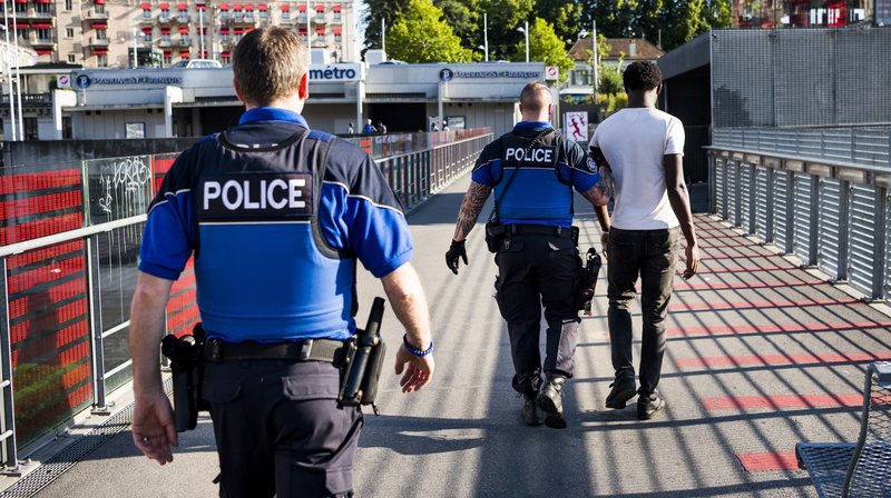 Des policiers à Lausanne.