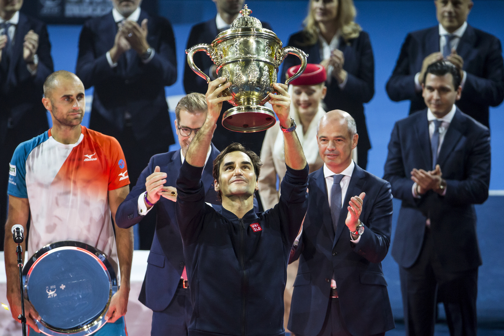 Roger Federer a enlevé pour la neuvième fois la finale des Swiss Indoors en battant le Roumain Marius Copil.