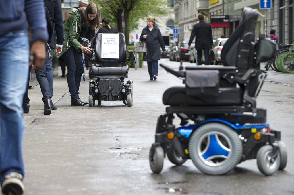 Une décennie après un scandale de gestion déloyale, la Fondation suisse pour les paraplégiques (FSP) est à nouveau soupçonnée de ne pas gérer les dons correctement. 