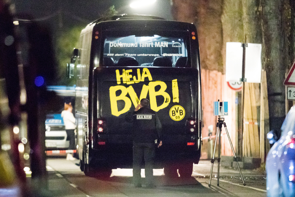 L'accusé a reconnu avoir fait exploser trois bombes le 11 avril 2017 au passage du bus de l'équipe de Dortmund, qui se rendait au stade pour jouer un match de Ligue des champions contre Monaco.