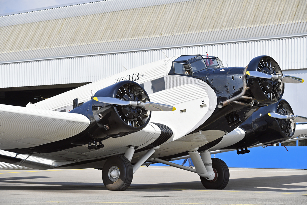 Les deux avions Ju-52 basés à Dübendorf resteront au sol jusqu'à nouvel avis.