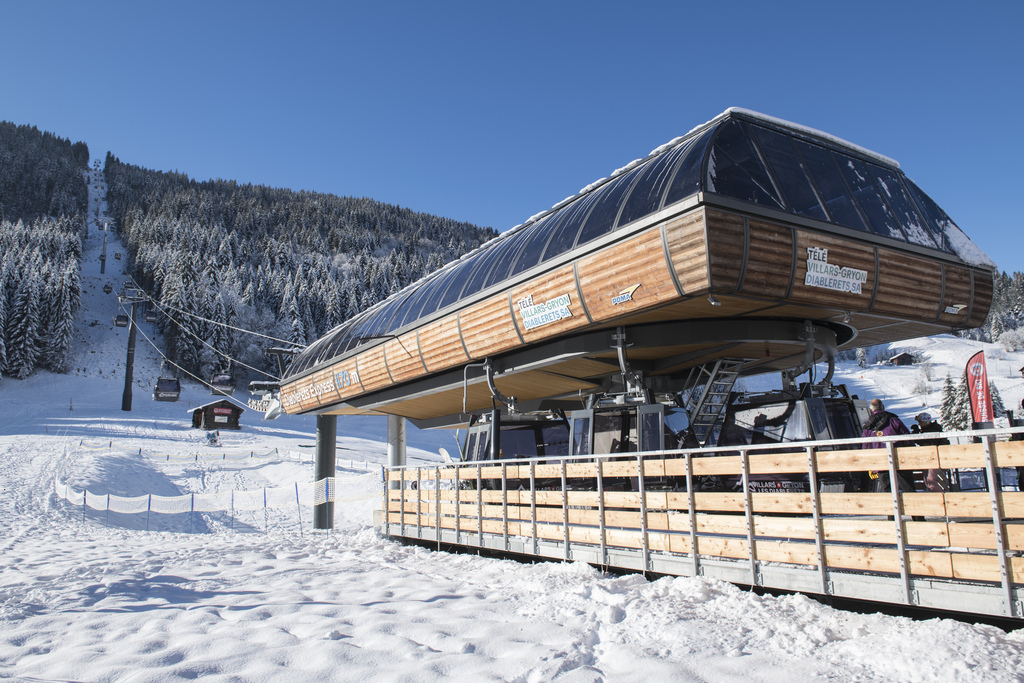 Avec ce Diablerets Express, une télécabine de dix places remplace l'ancien télésiège à quatre places.