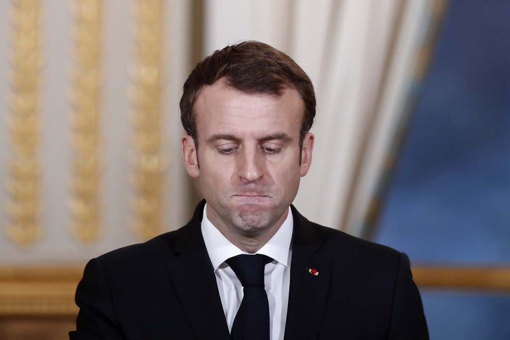 Le projet de loi adopté est la traduction des annonces sociales tous azimuts qu'Emmanuel Macron avait formulées le 10 décembre pour répondre aux "Gilets jaunes".