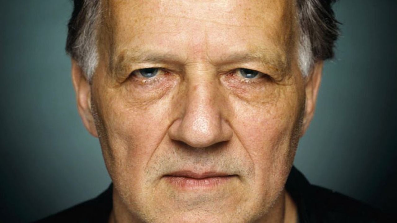 Werner Herzog a débuté sa carrière au milieu des années 60. Il a réalisé quelque 70 films.