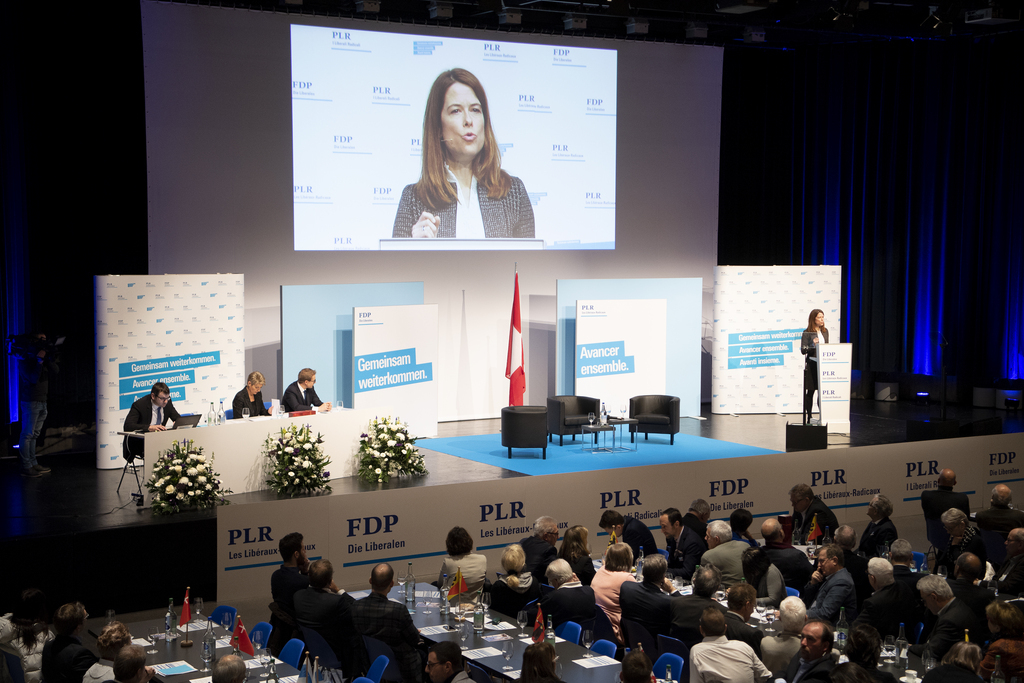 «En 2019, nous allons monter sur le ring, prêts à prouver que les forces conservatrices et socialistes veulent diviser notre pays», a affirmé la présidente du PLR Petra Gössi.