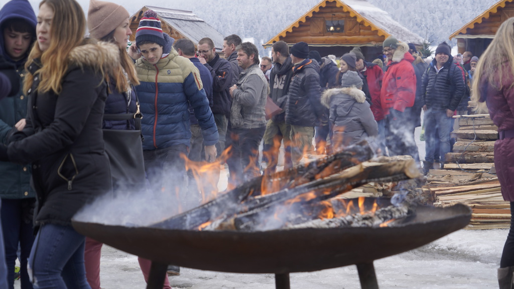 Lancée en 2012 pour marquer le 25e anniversaire du record suisse de -41,8 degrés, la Fête du froid permet au public de découvrir une série d'activités autour du froid.