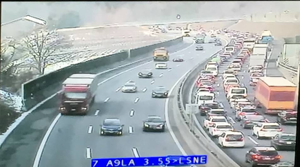 L'image de l'autoroute A9, publiée par la police.