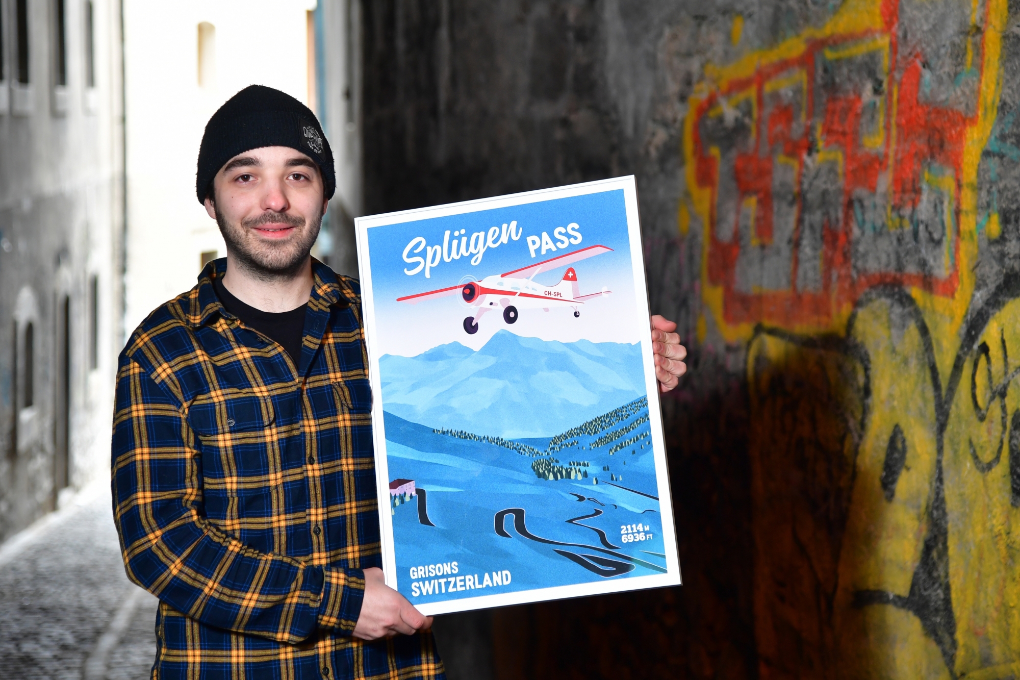 Robert Topulos a créé une série d'affiches pour mettre en valeur les cols alpins suisses.