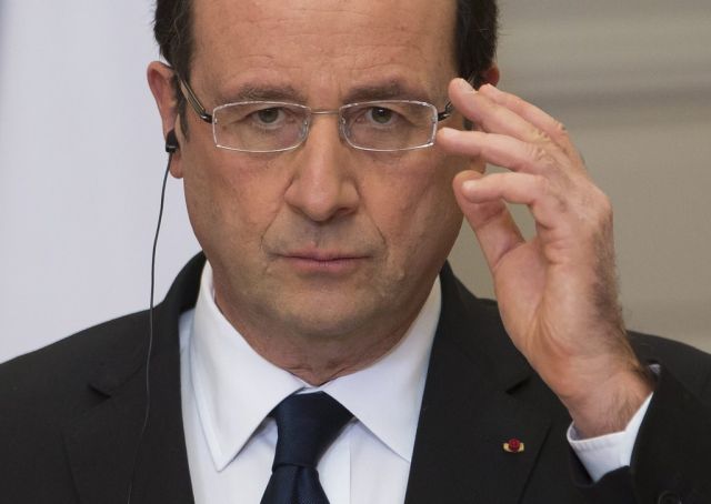 Le président français François Hollande doit s'attendre à une meilleure communication avec l'Algérie.