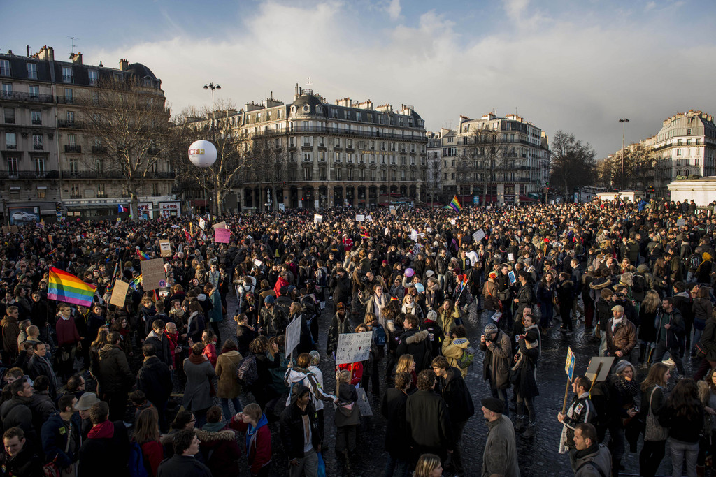 Les débats quittent la rue et s'installent à l'Assemblée nationale.