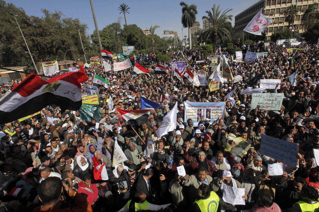 Dix mille Egyptiens ont manifesté mardi à Port-Saïd pour réclamer justice après la mort d'une quarantaine  de personnes le mois dernier lors d'émeutes.