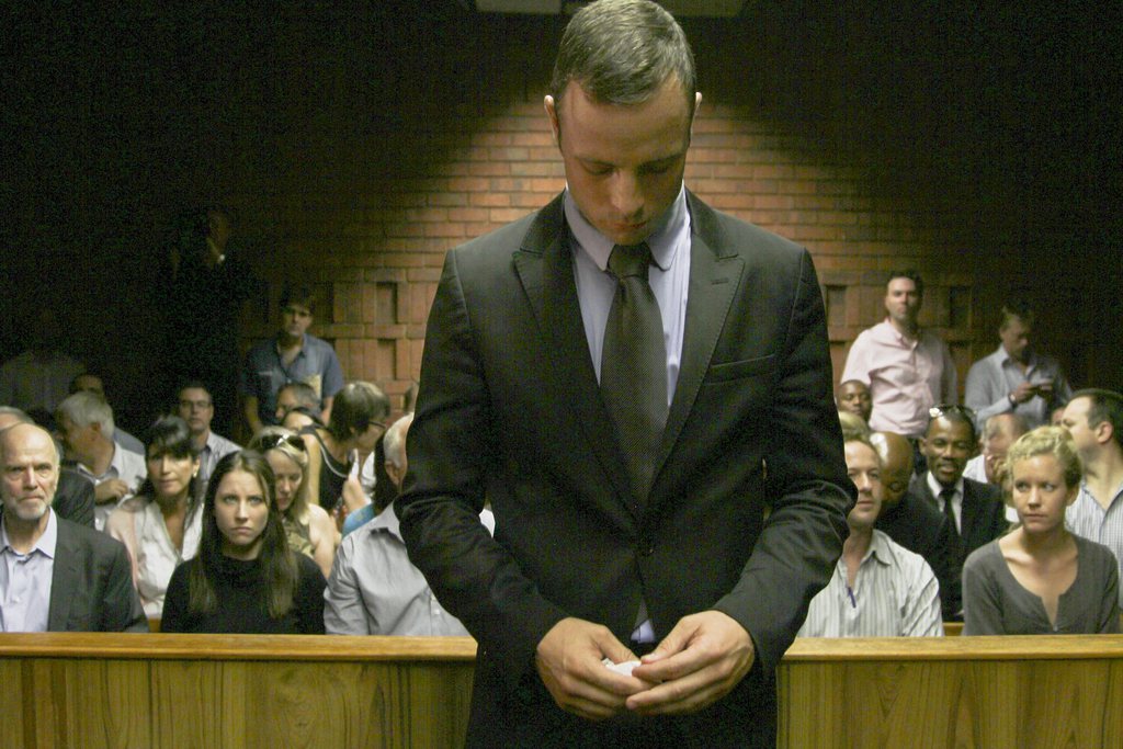 Oscar Pistorius a été inculpé du meurtre de Reeva Steenkamp, sa petite amie.