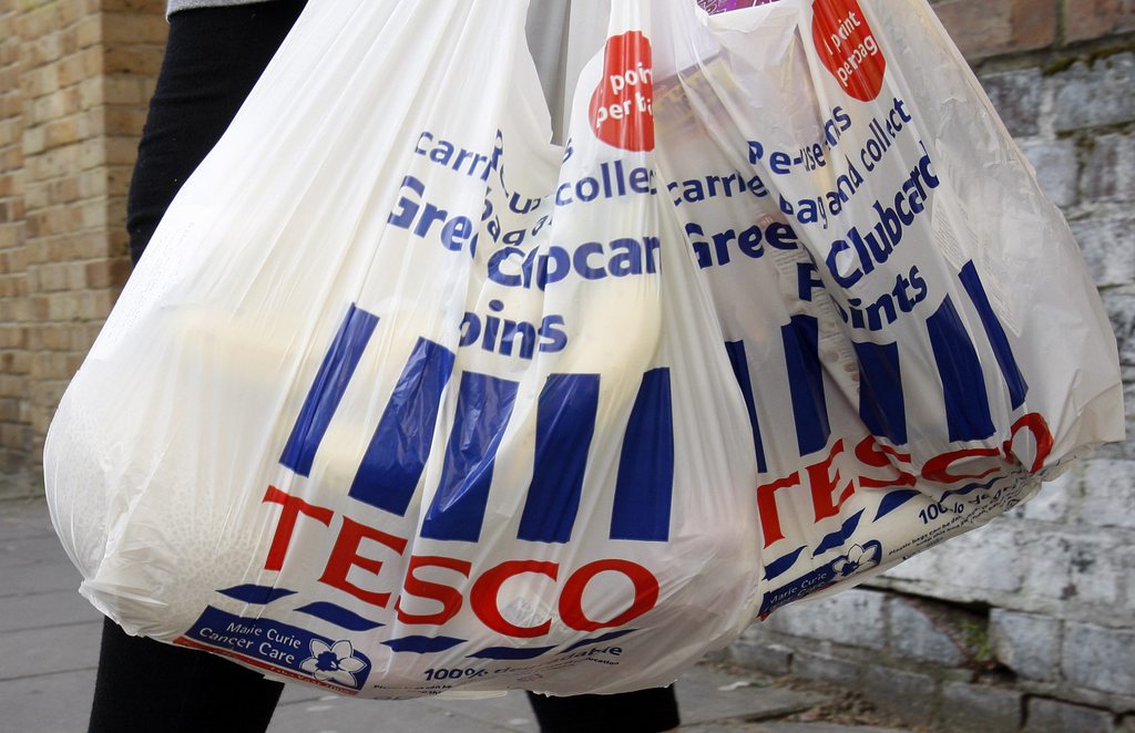 De la viande de cheval a été retrouvée dans des hamburgers vendus par des magasins Tesco en Grande-Bretagne et en Irlande. La consommation de viande de cheval est tabou dans ces pays.