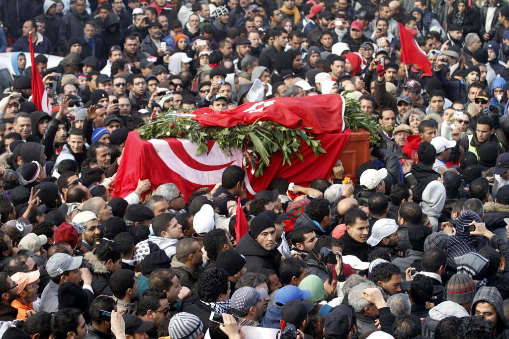 Le meurtre mercredi de l'opposant de gauche et anti-islamiste Chokri Belaïd a été l'occasion de serrer les rangs parmi l'opposition tunisienne laïque.