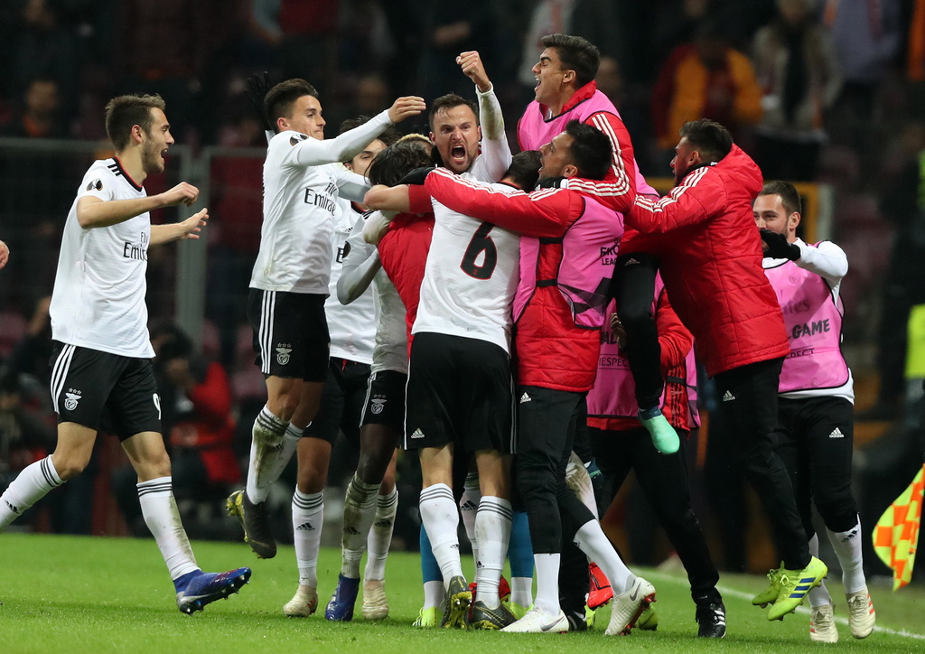 Haris Seferovic, au centre, au moment de célébrer son but.