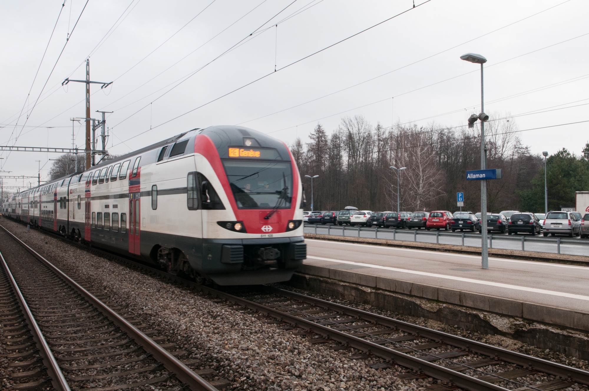 L'élu aubonnois appelle à une valorisation des moyens de transports publics et de la gare d'Allaman.