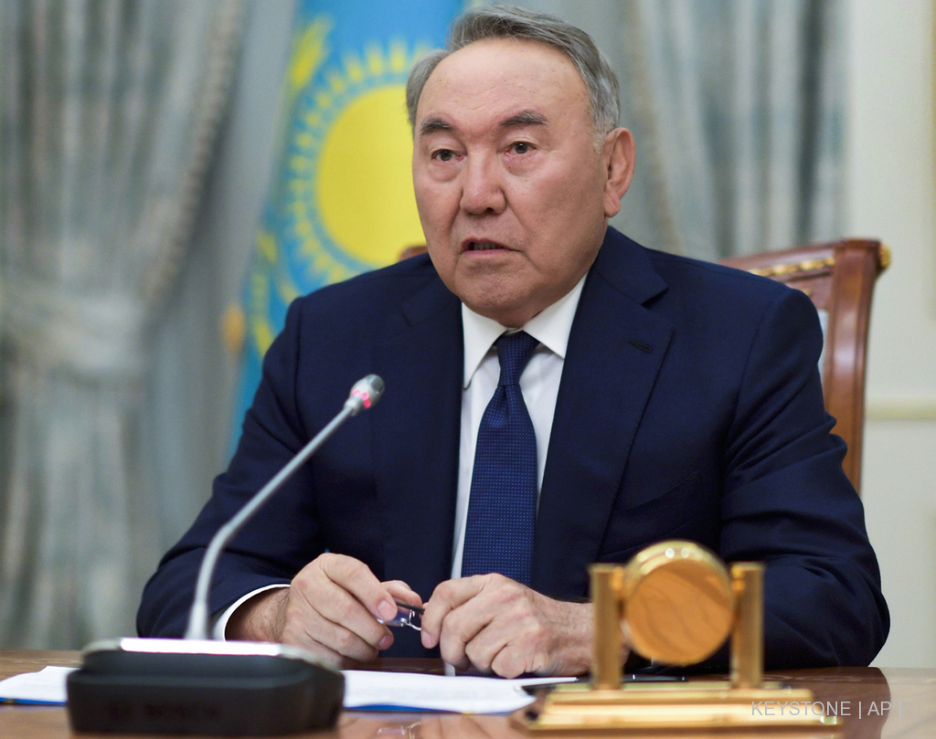  Noursoultan Nazarbaïev était le seul président d'une ex-république soviétique à être toujours en poste depuis la chute de l'URSS.