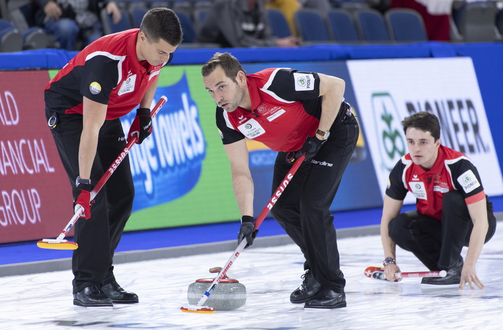 La Suisse plutôt bien placée pour le tour final au championnat du monde curling qui se déroule au Canada. 