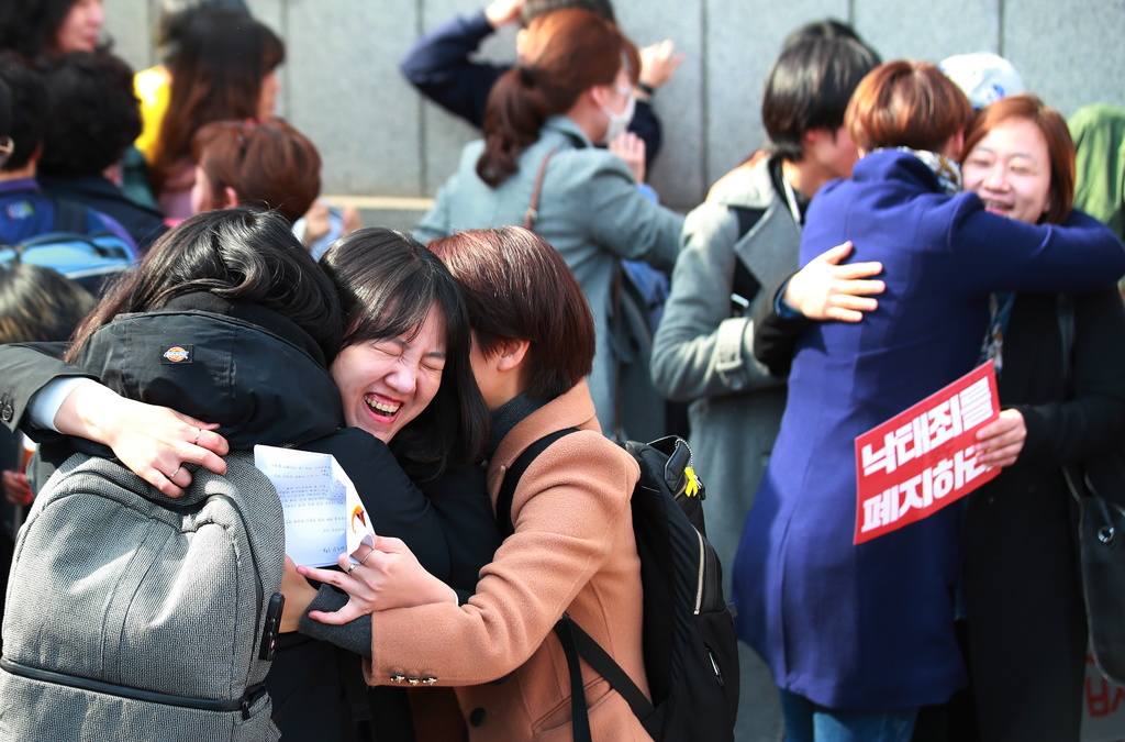 Les associations militant pour la légalisation de l'avortement en Corée du Sud se sont réjouies après le jugement. 