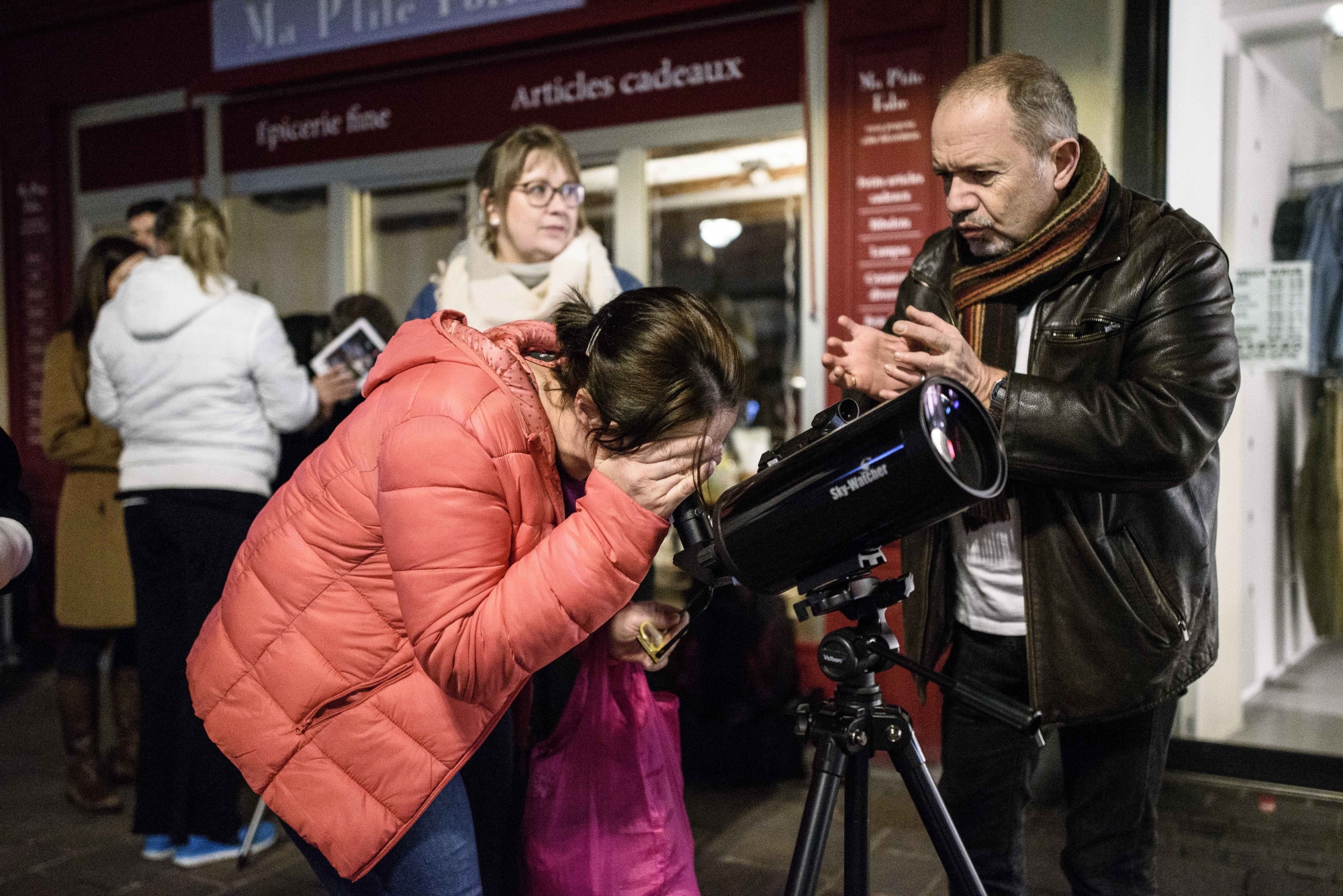 L'ASTRAC a quand même pu montrer la Nébuleuse d'Orion à quelques passants, malgré les lumières bien présentes. 