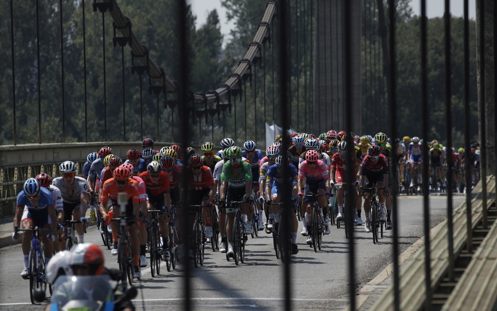 Les cyclistes ont été reconnus coupables d'une altercation dans le final de la 17e étape. (illustration)