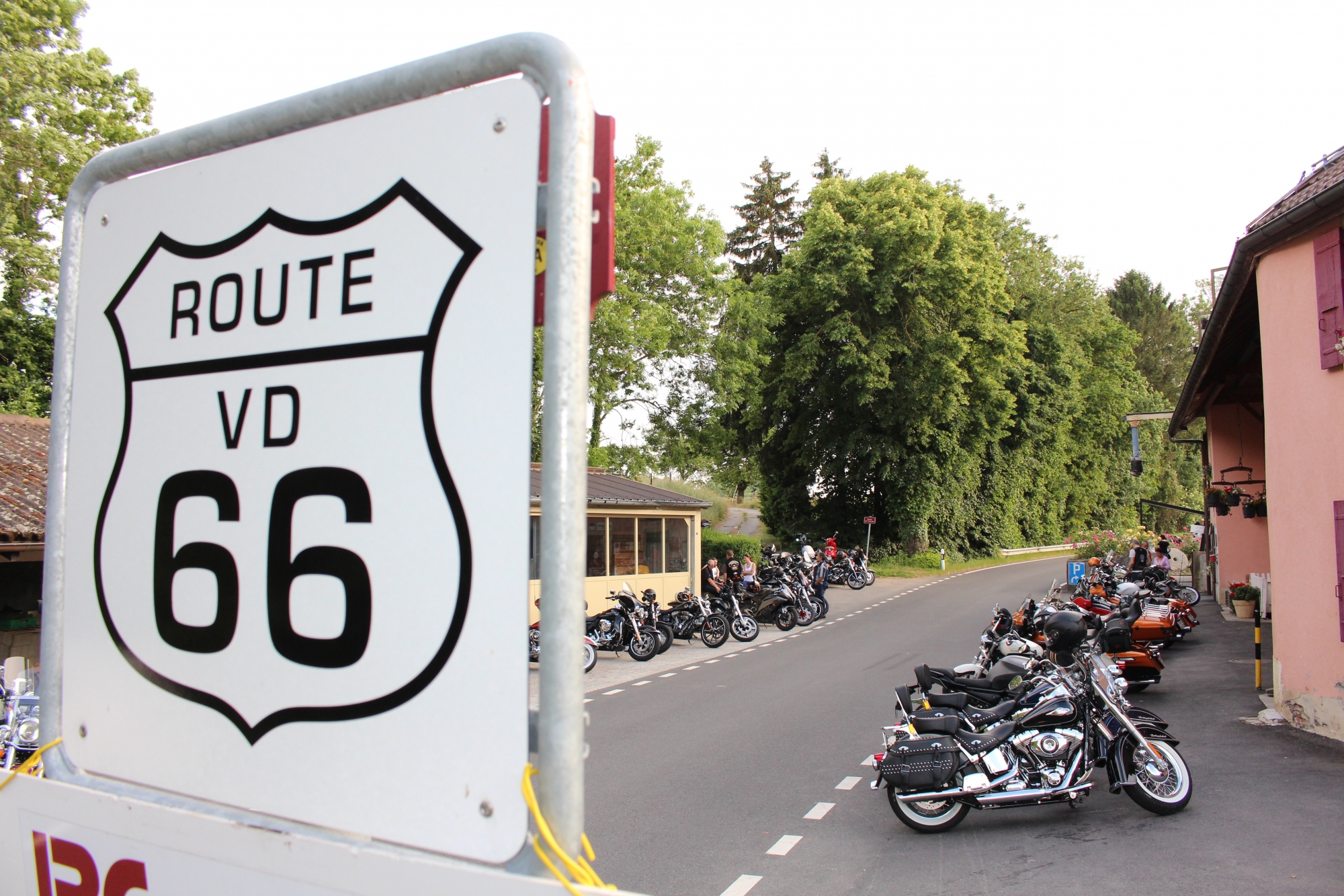 La route cantonale 66 attire les motards. En 2015, ils y ont même organisé une manifestation.