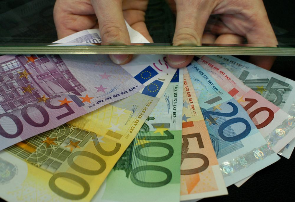 La police demande de porter une attention particulière à toute transaction effectuée en Euros.