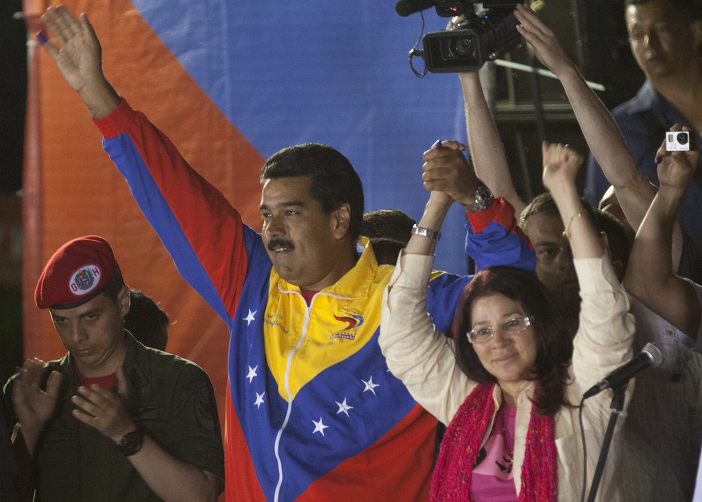 Nicolas Maduro a réuni 7.505.338 suffrages, contre 7.270.403 à son opposant.