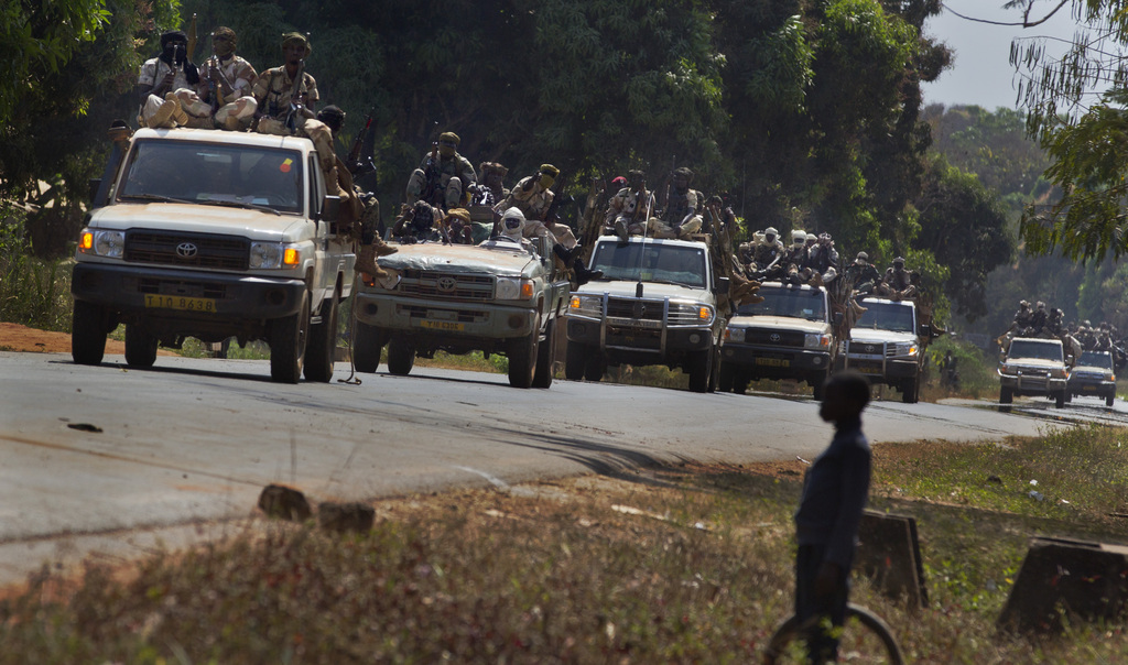 Plusieurs militaires sud-africains déployés en république centrafricaine pour renforcé le gouvernement de François Bozizé (en fuite), ont été tués dans des combats avec les rebelles qui se sont emparés de la capitale Bangui.