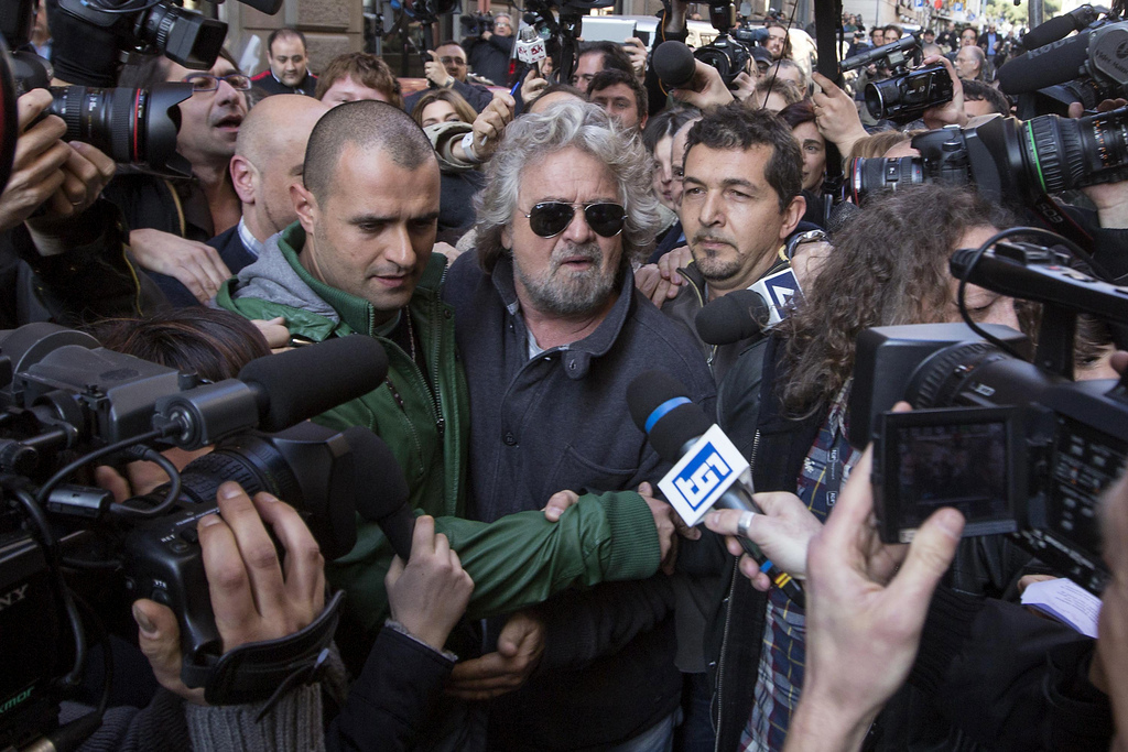 Le Mouvement 5 Etoiles (M5S) de Beppe Grillo a annoncé dimanche qu'il demanderait la direction du prochain gouvernement italien.