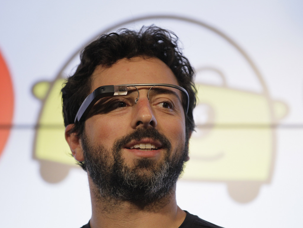 Il faudra patienter encore une année avant de pouvoir s'équiper des lunettes connectées de Google.