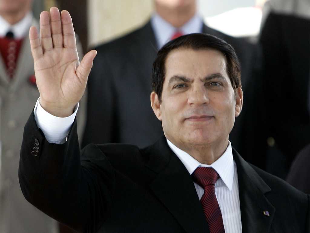 Après plus de deux décennies d'un pouvoir répressif, Ben Ali avait été renversé début 2011 par un mouvement populaire, point de départ des "Printemps arabes".