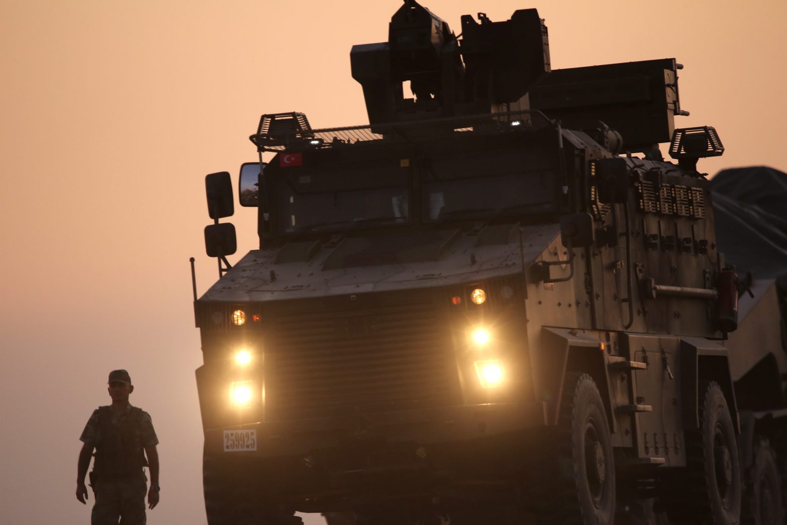 epa07908167 Turkish soldiers with armored vehicles during a military operation in Kurdish areas of northern Syria, near the Syrian border, in Akcakale, Sanliurfa, Turkey 09 October 2019. Turkey has launched an offensive targeting Kurdish forces in north-eastern Syria, days after the US withdrew troops from the area.  EPA/STR TURKEY SYRIA CONFLICT