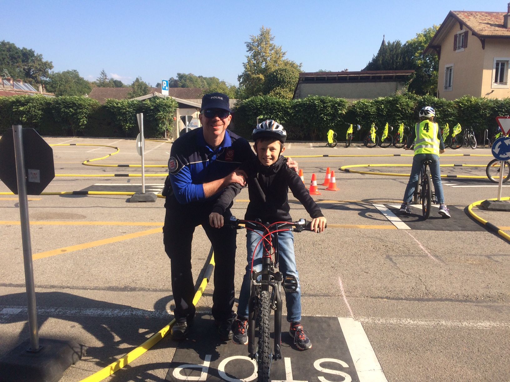 Des conseils ont été prodigués aux jeunes cyclistes. 