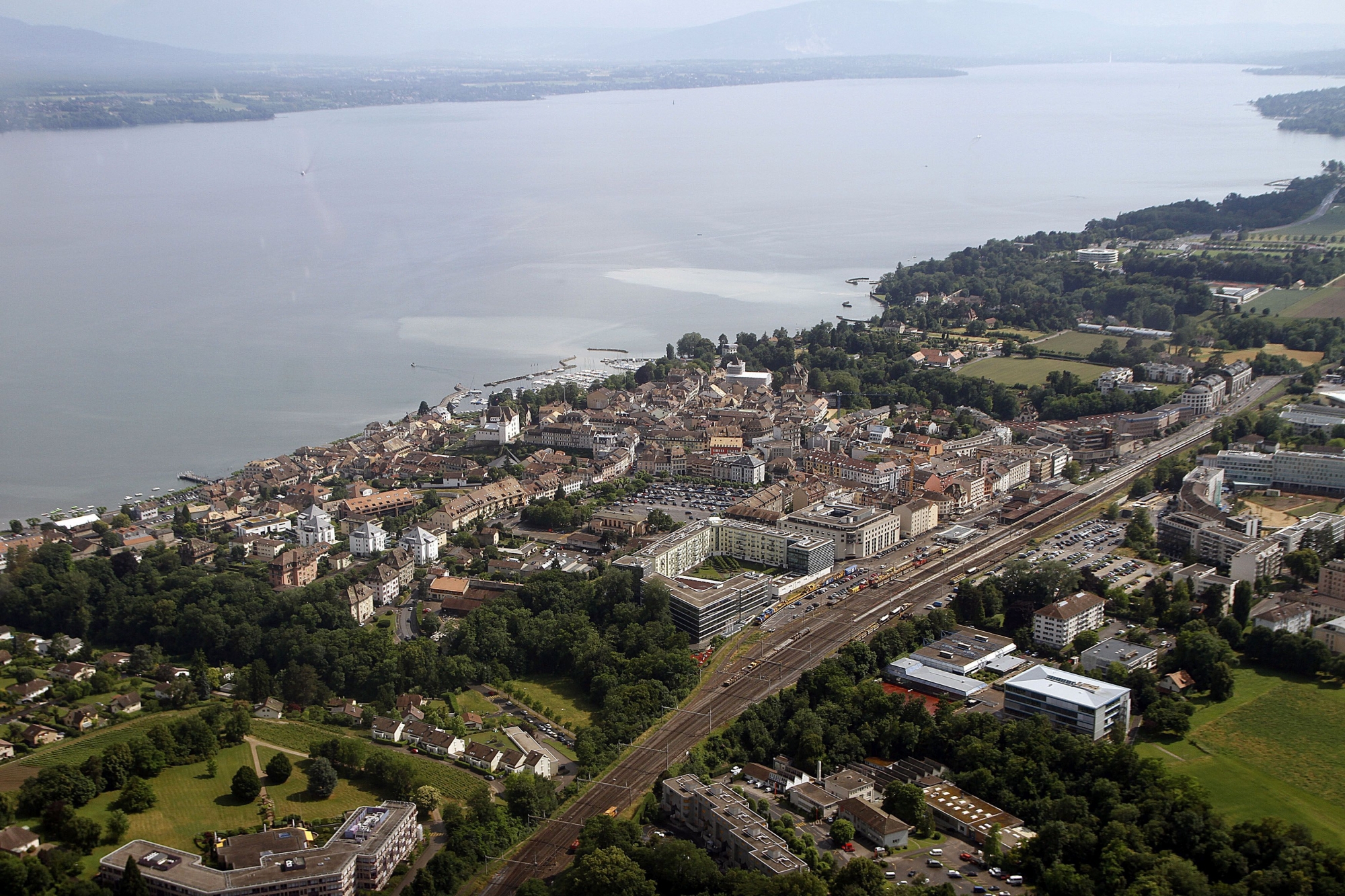 Le duo rose-vert en tête dans le district de Nyon. 