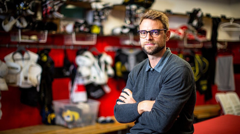 Ancien joueur des Eaux Minérales, Jo Lussier, 39 ans, va prendre les rênes de la première équipe du club morgien après avoir entraîné durant cinq ans les juniors du LHC