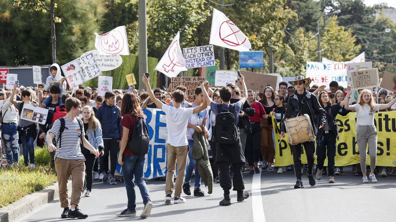 Des militants lors de la grève pour le climat de septembre, à Lausanne.