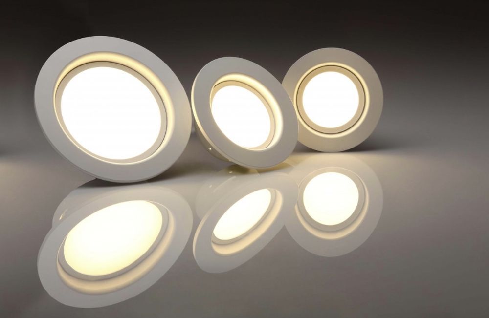 La part de l'éclairage LED a atteint 42,8% du marché helvétique en 2018, soit une augmentation de 14,5% par rapport à l'année précédente.