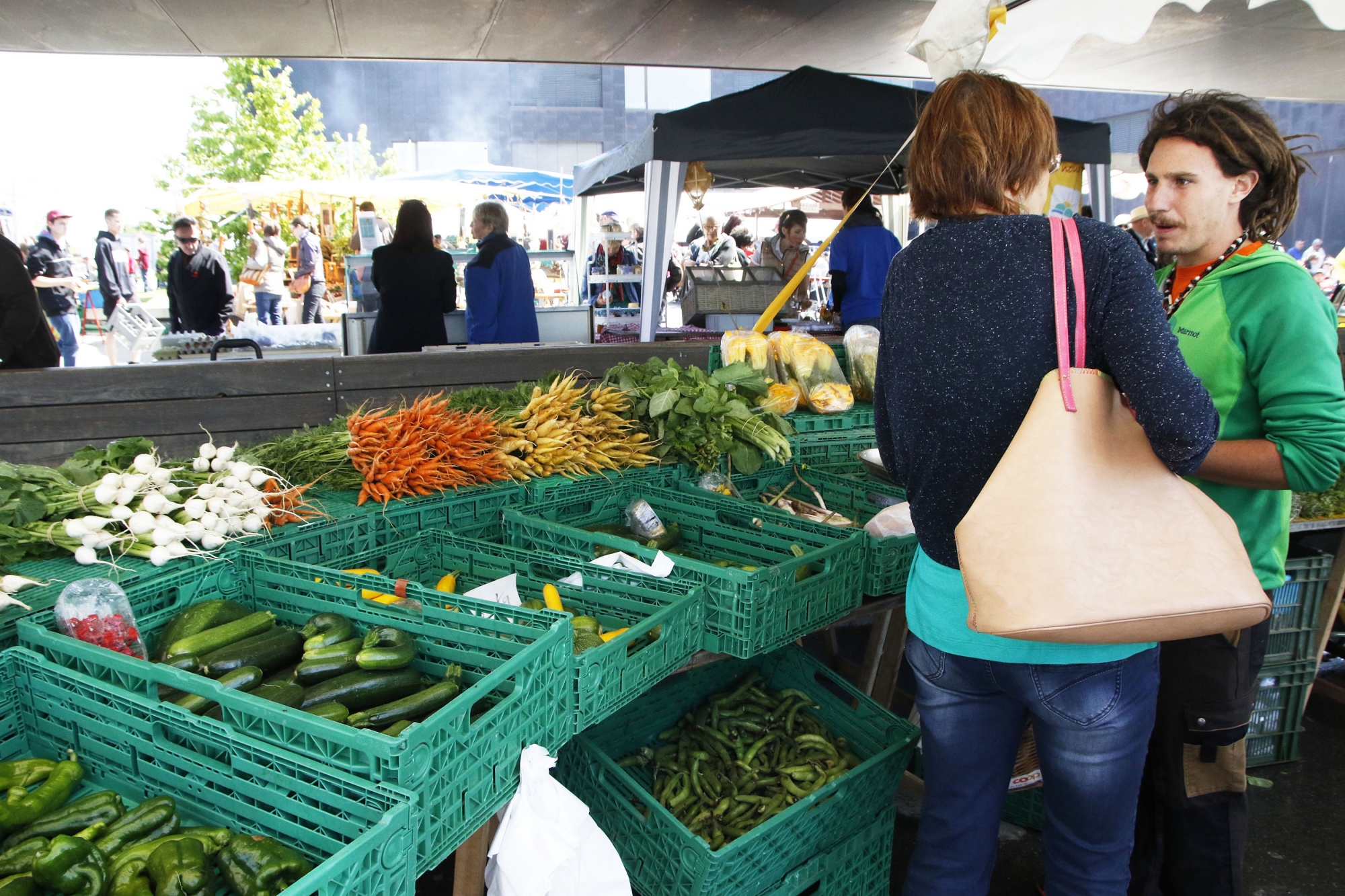 Faire son marché paysan à plusieurs avantages.