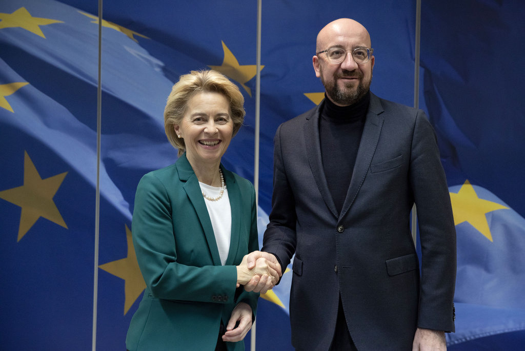 Les présidents de la Commission européenne et du Conseil européen ont signé vendredi l'accord de Brexit.