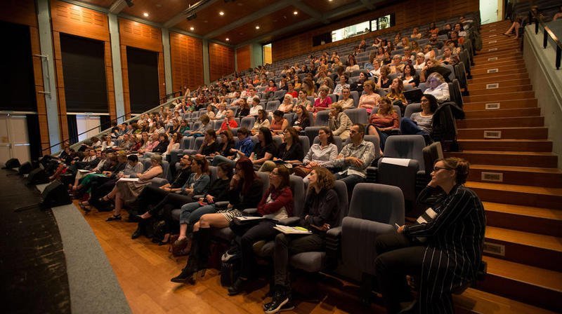 Boulimie sera désormais axé sur "la création et l'accueil d'acteurs ou de troupes divers du domaine de l'humour". (Image prétexte)